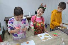 adventi-mezeskalacsssutes-2025-38