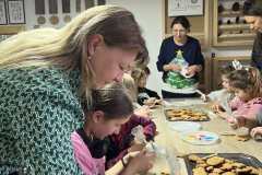 adventi-mezeskalacsssutes-2025-60