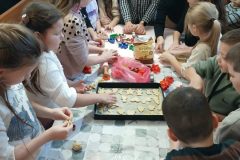 adventi-mezeskalacsssutes-2025-72