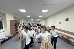 farsangi-foglalkozas-peterfalva-2026-15