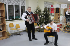 peterfalva-karacsony2025-15