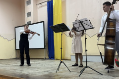 nagydobronyi-hegedusok-zarokoncertje-2025-10