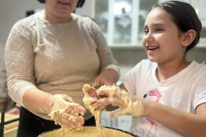 Rendhagyó kézműves foglalkozás a Nagyberegi Tulipán Tanodában